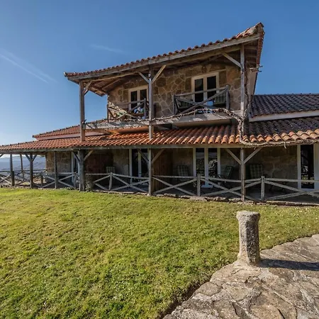 酒店 Vista Bela Do Geres 3*